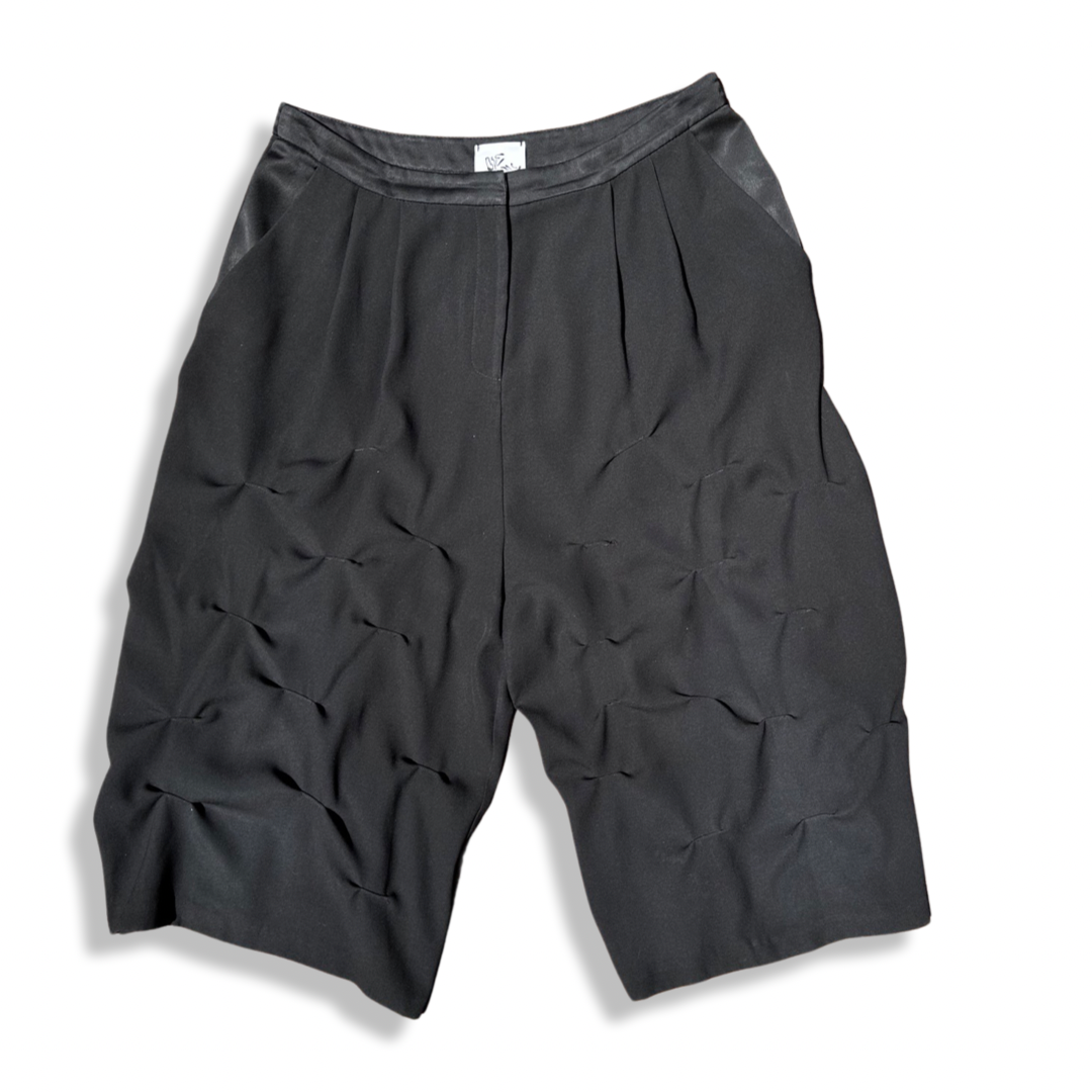 Noir Black Shorts size M (Last pair)